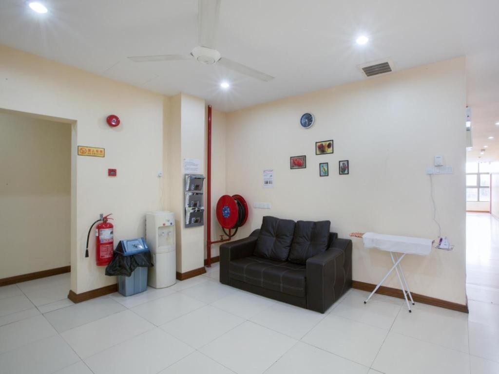 Hotel Zamburger Sungai Besi Kuala Lumpur Dış mekan fotoğraf